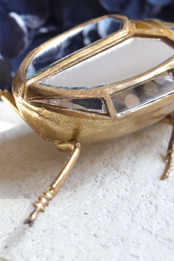 Beetle B, dekoracja ścienna chrząszcz