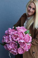 Pinktello, flowerbox z różowymi peoniami, wys.38cm