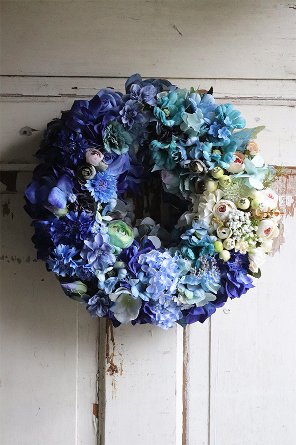 Blue Hortenya, bogaty wianek na drzwi, śr.36cm