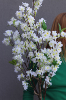 Kwitnąca Wiśnia, sztuczna roślina w doniczce