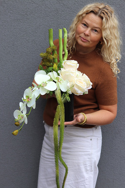 Andana White, bukiet nagrobny we wkładzie, dł.44cm 