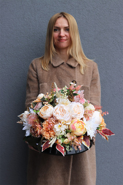 Morelli 3, kompozycja nagrobna w plastikowym naczyniu, wys.38cm 