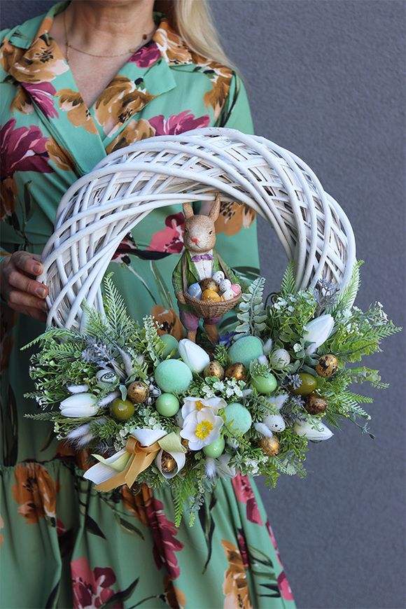 Zajączek Green, wiosenny wianek z zajączkiem