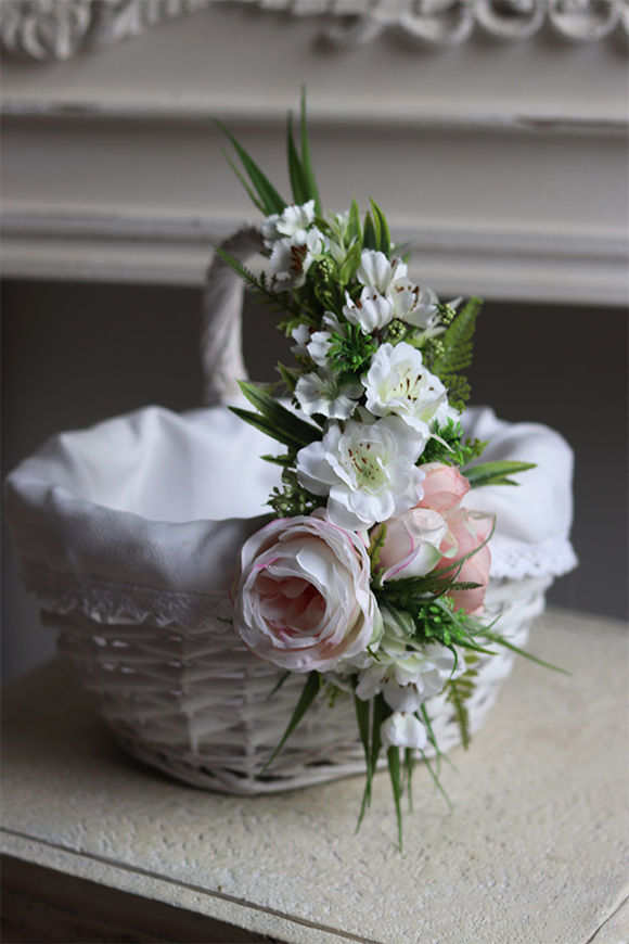 Trulla Meadow 2, uroczy koszyczek wielkanocny