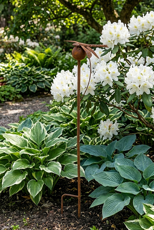 Rust Garden, metalowa dekoracja ogrodowa, ważka