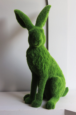 OD RĘKI Moss Bunny, figurka wielkanocna zajączek, wys.41cm 
