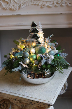 Silverita Pompadour, świąteczny stroik w szklanej misie LED, wys.31cm  