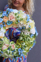 Pistacio Blue, bogaty wianek na drzwi