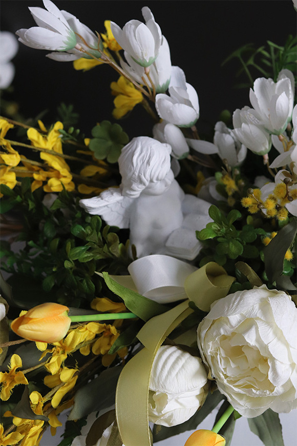 Telina Spring, wiosenna kompozycja nagrobna