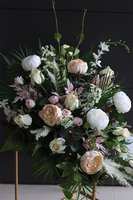 Beatrice, jasna wiązanka nagrobna