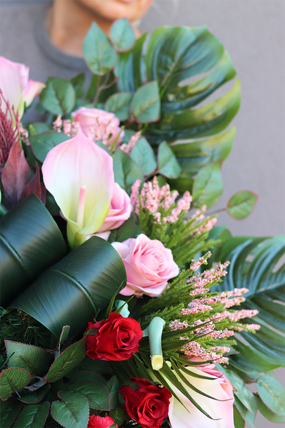 Jeere, elegancka wiązanka nagrobna