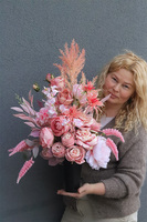 Morelita, bukiet nagrobny we wkładzie do wazonu