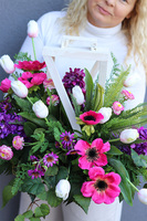 Floresa Amira Fiolet, kompozycja nagrobna w lampionie