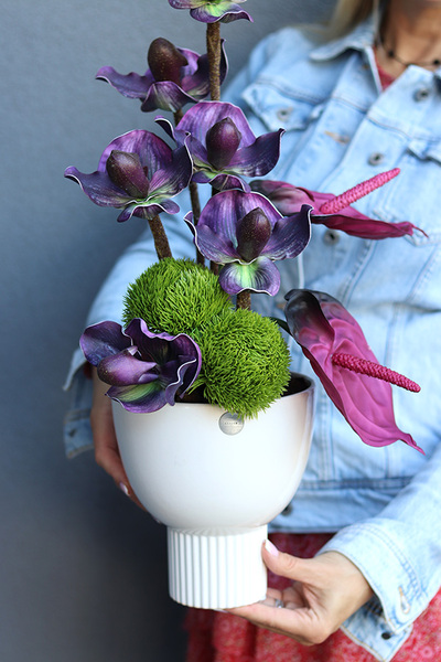 Mireta, nowoczesna dekoracja ze storczykiem i anturium, wym.54cm