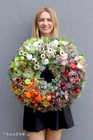 kolorowy wianek z owocami, Tęczowy Świat