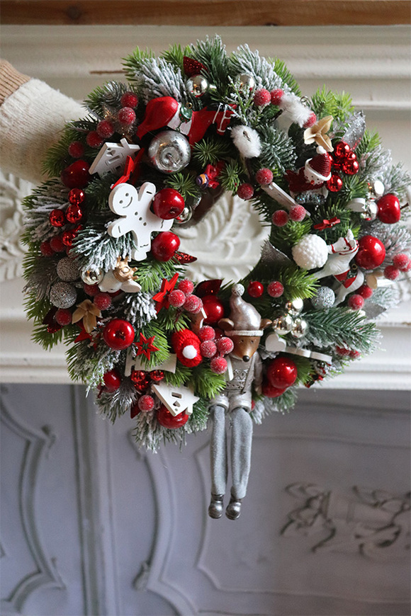 Happy Animal, świąteczny wianek z myszką