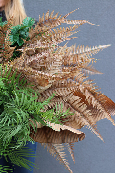 Sopot Cocktail Bar, ścianka jednostronna ze sztucznych roślin