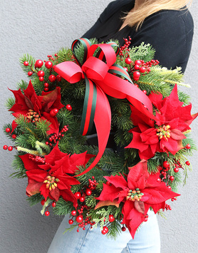 Gwiazdy Betlejemskie, zimowy wianek, śr.40cm