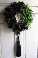 asymetryczny wianek z chwostem, Orchidelia Black, śr.42cm