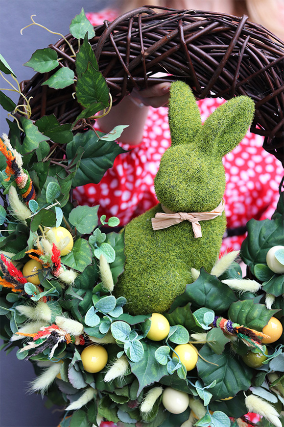 Zajączek w Mchu, wielkanocny wianek na drzwi