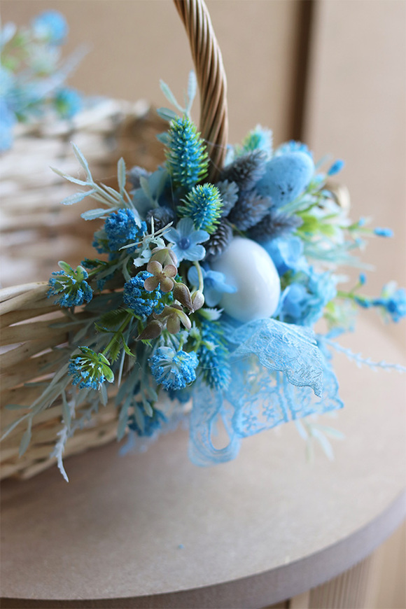 Easter Blue, dekorowany koszyczek wielkanocny