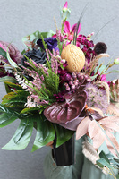 Plum Nedia, bukiet nagrobny we wkładzie