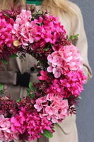 Rose Hydrangea, różowy wianek z hortensji