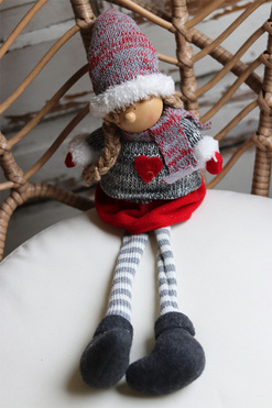 Laleczka Zimowa, dekoracyjna lalka siedząca, dziewczynka, dł.42cm 