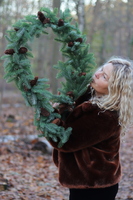 Natural Cones 2, realistyczna iglasta girlanda zimowa