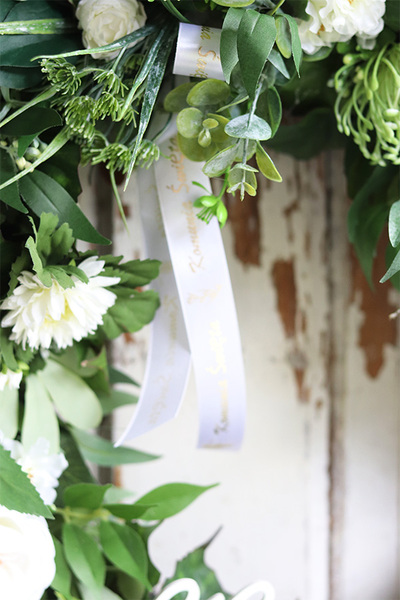 asymetryczny biały wianek na drzwi, Naturalle Brown, śr.56cm 