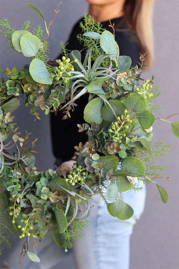 Eukalipto, zielony wianek na drzwi