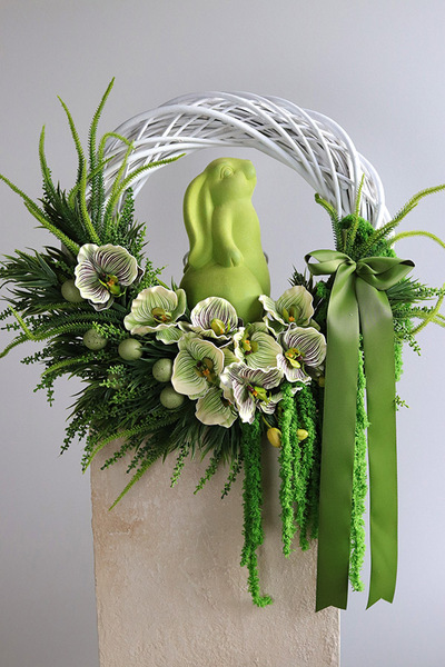 Bunny Green, wiosenny wianek z zajączkiem