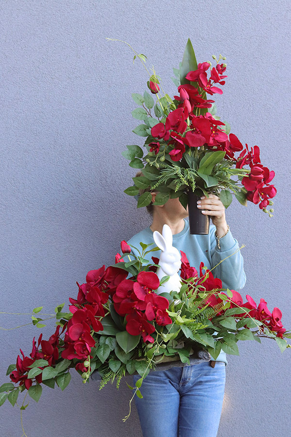 Red Orchids 2, bukiet nagrobny ze storczykiem