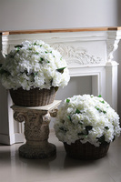 Prowansja Rattania, bogaty kosz z hortensjami