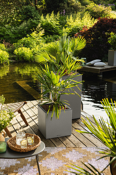 Canto Stone LED, podświetlana doniczka z nawadnianiem, biały kwarc