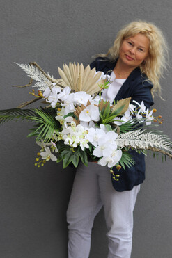 Wachlarze Cesarza, elegancka kompozycja nagrobna w naczyniu, wym.47x87cm