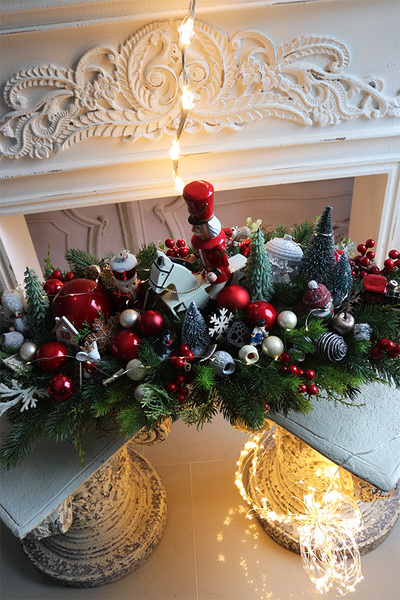 Christmas Estate Laos White, duży stroik świąteczny LED