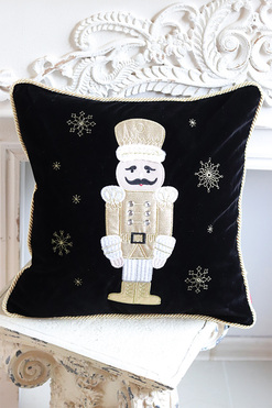 Christmas Mood, poszewka dekoracyjna świąteczna, Dziadek Czarny, wym.45x45cm  