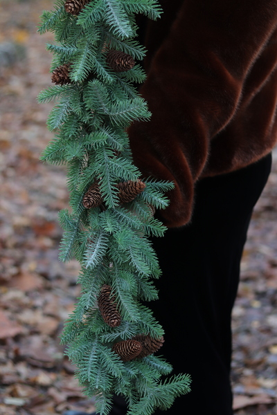 Natural Cones 2, realistyczna iglasta girlanda zimowa