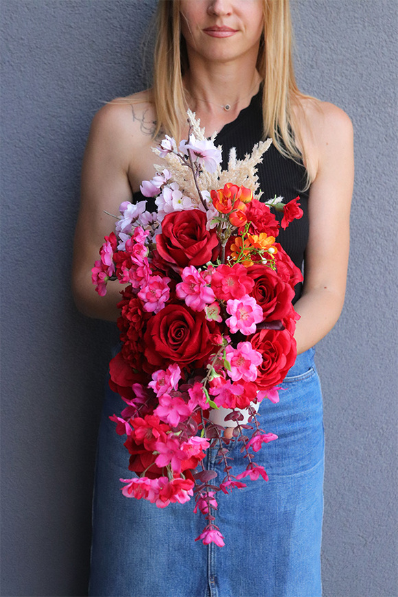 Laguel Amore Orange, dekoracja kwiatowa w naczyniu