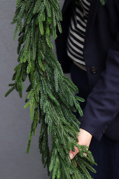 Cipris, realistyczna iglasta girlanda zimowa