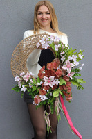  Imogine, asymetryczny wianek na drzwi