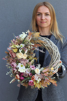 Carmello Homely, asymetryczny wianek dekoracyjny