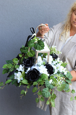 Angelo Garden White&Black 2, lampion nagrobny z kwiatami, wys.40cm