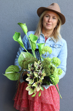 Green Place, dekoracja nagrobna na plastrze drewna, wym.43x56x35cm 