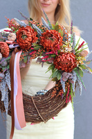 Dyniowe Welurowe, asymetryczny jesienny wianek na drzw