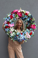 Caryca Kretania, duży dekoracyjny wianek