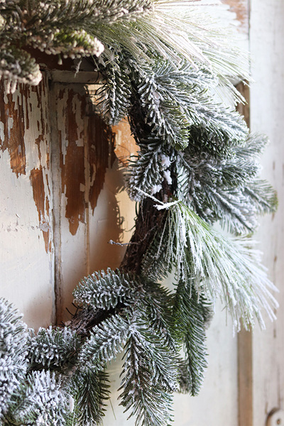 Śnieżny Świat, zimowy wianek iglasty