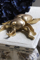 Żuczek, figurka zawieszka chrząszcz