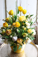 Żółta Polana, dekoracja kwiatowa z gumowymi tulipanami, wys.49cm